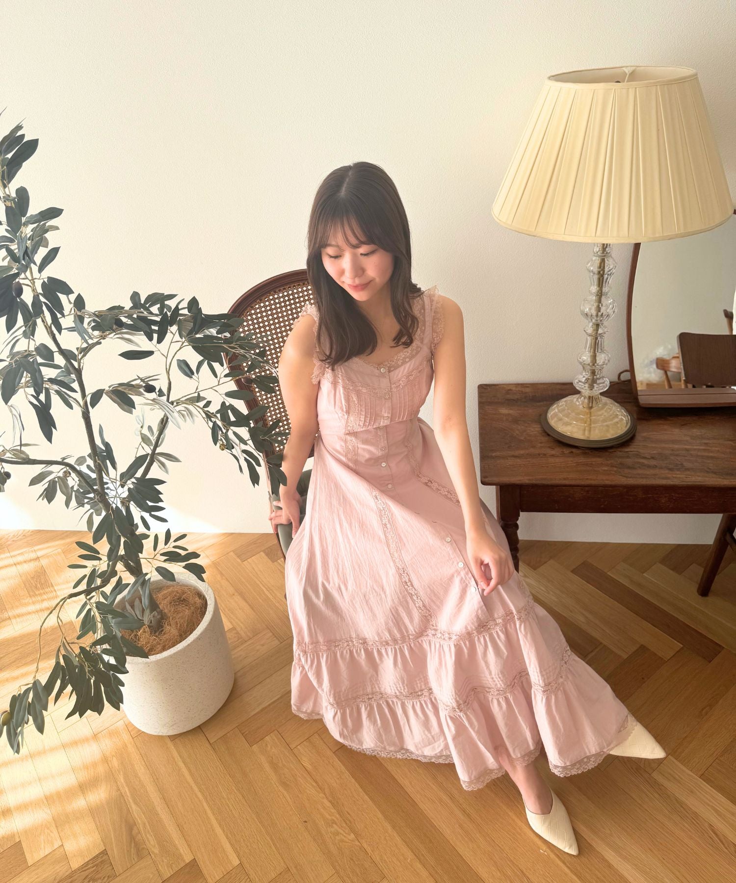 レースミックスフレアワンピース