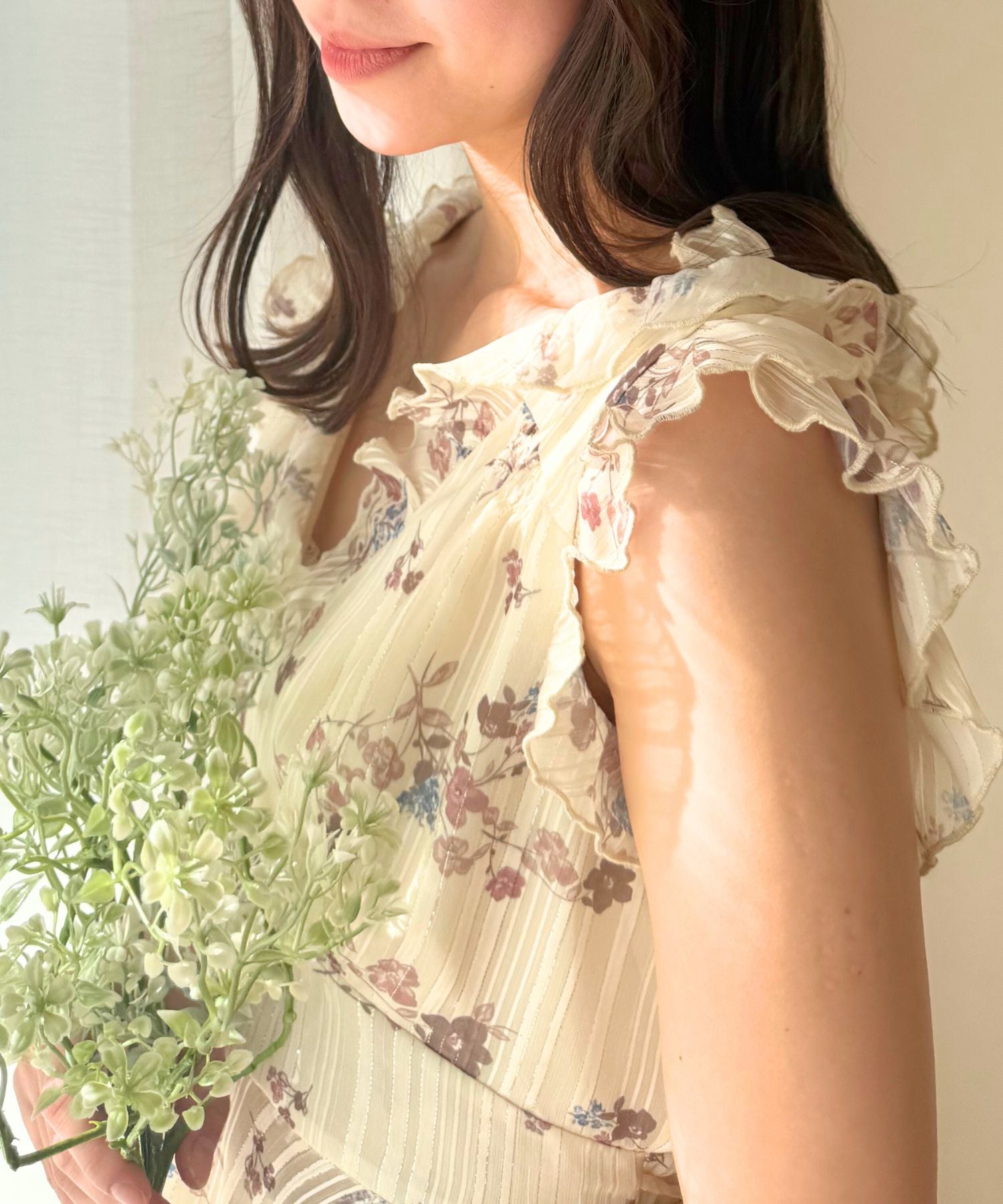 ラメストライプブーケブラウス