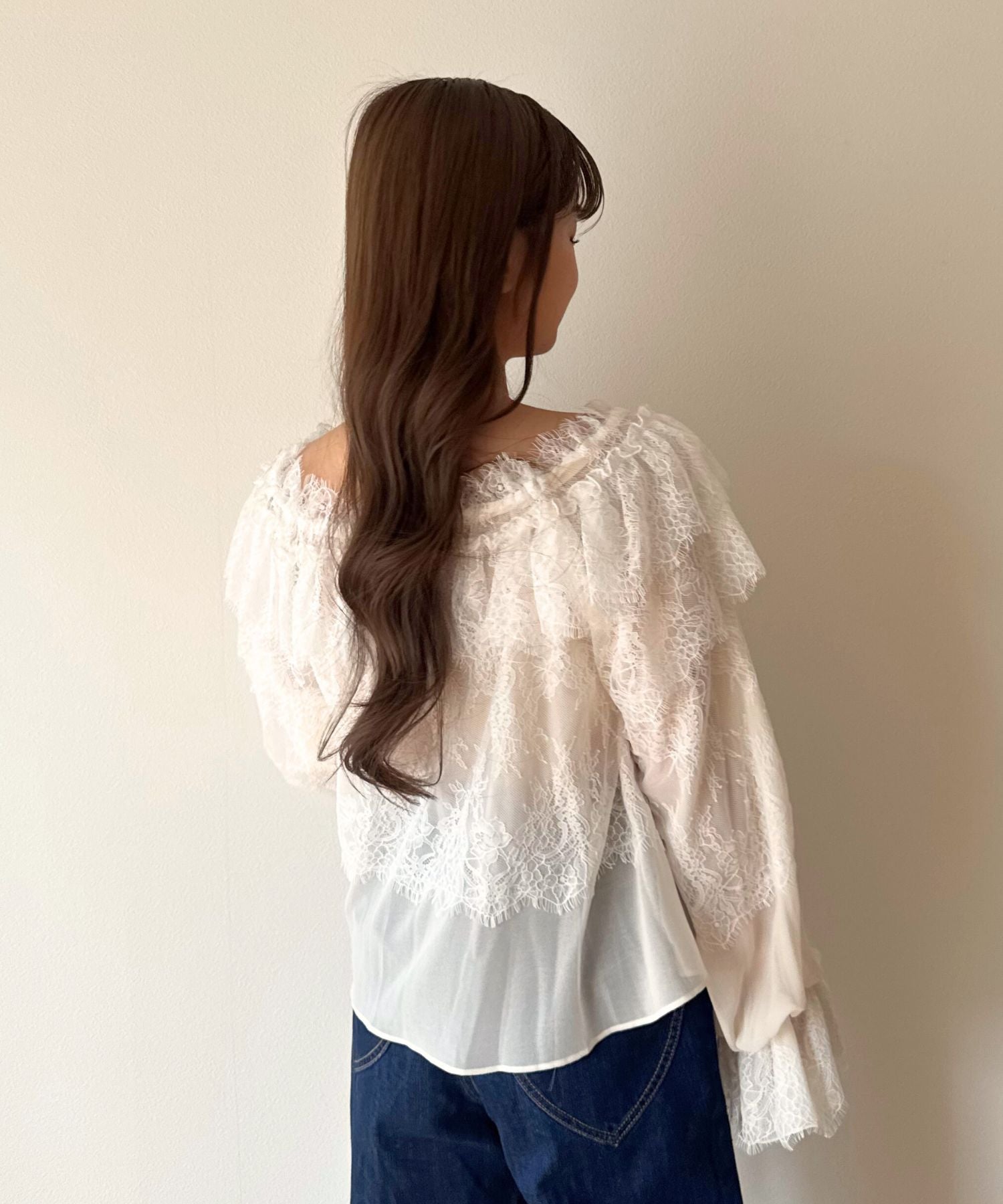 ティアードレースブラウス