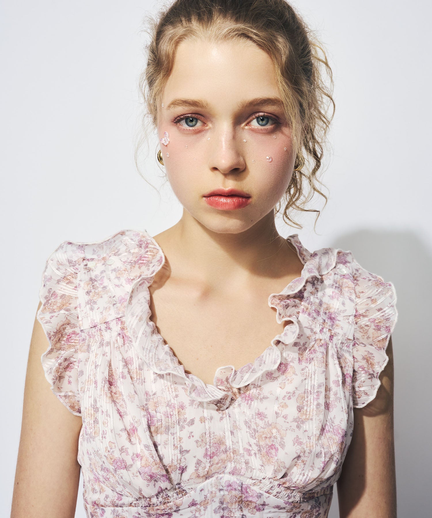 フルールラメシフォンフリルブラウス