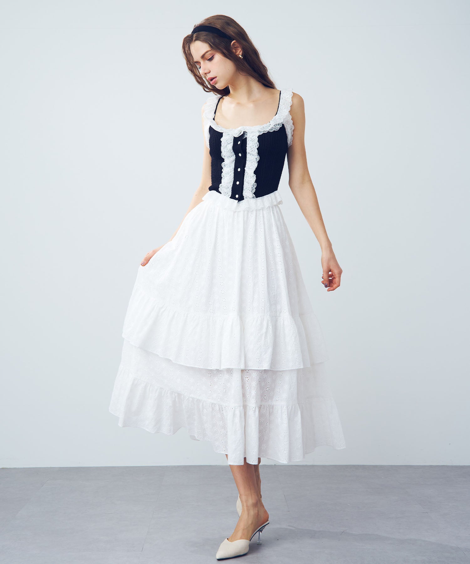 [Pre-order] Cotton lace gathered skirt