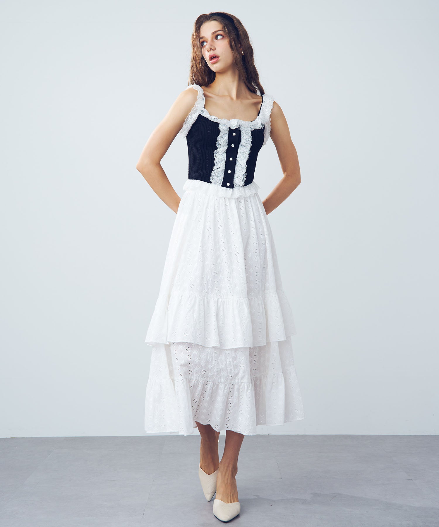 [Pre-order] Cotton lace gathered skirt