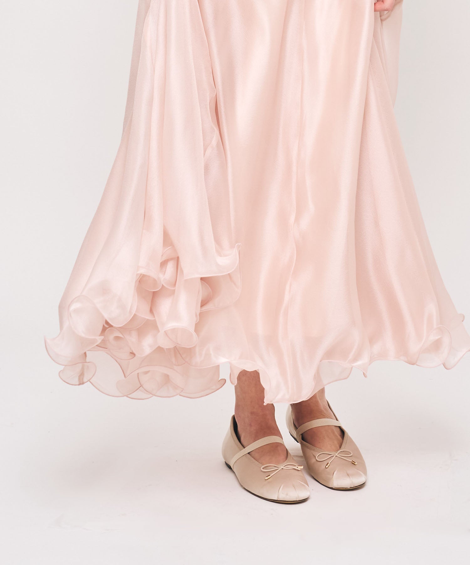 シアーフレアスカート