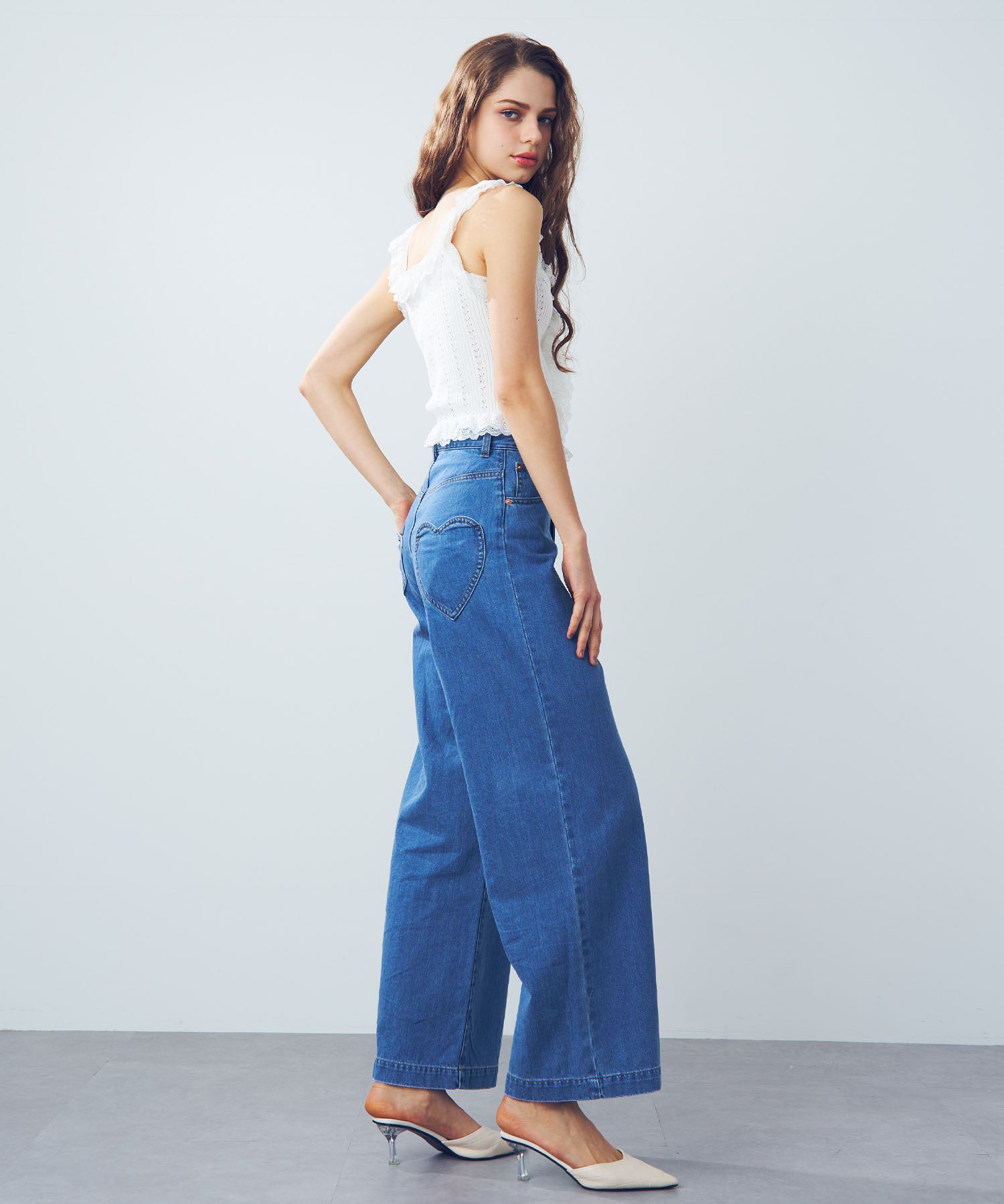 [Pre-order] Heart Pocket Denim Pants