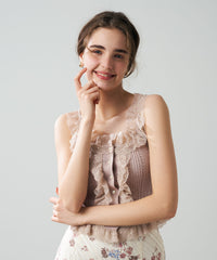 [Pre-order] Eyelet lace sleeveless knit