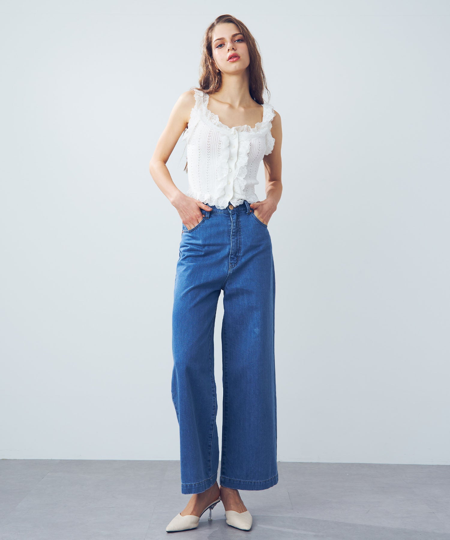 [Pre-order] Heart Pocket Denim Pants