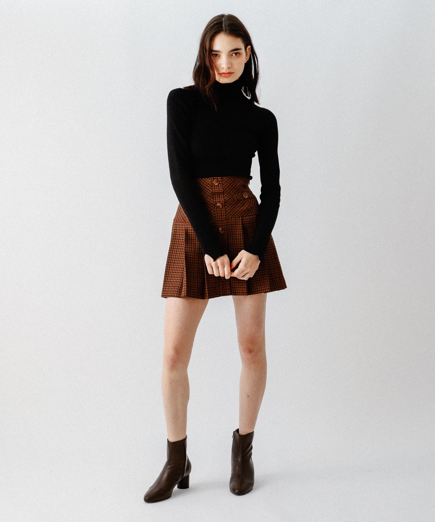 Pleated mini skirt suede best sale