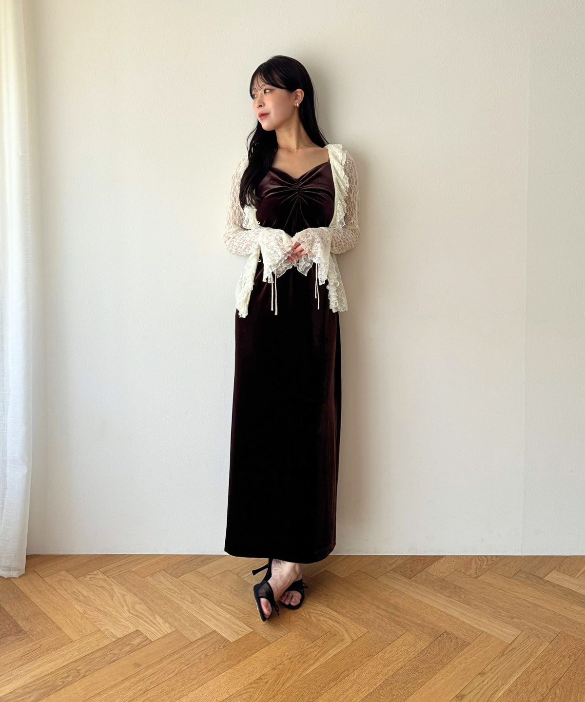 ストレッチレースフリルブラウス