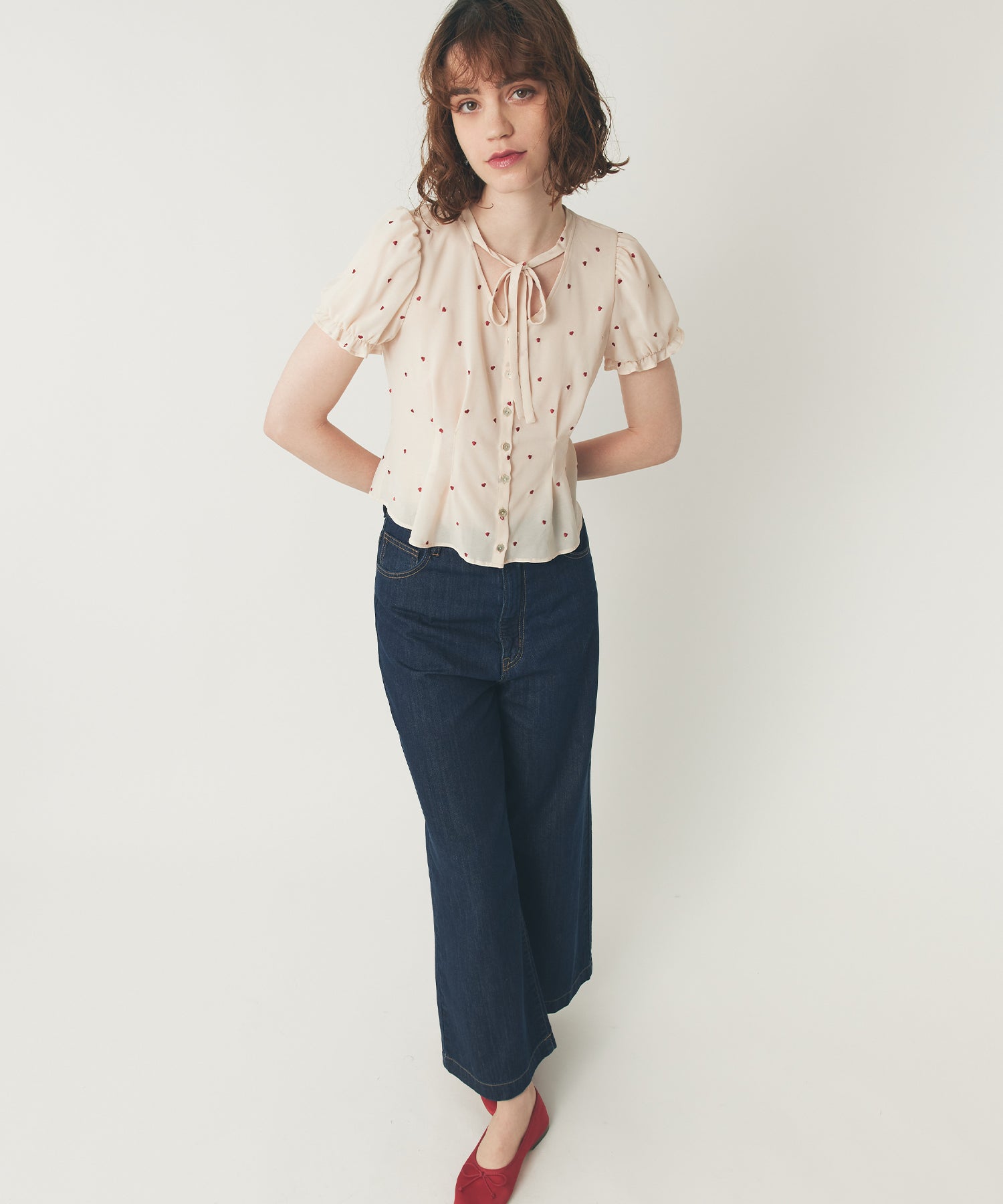 シフォンハート刺繍ブラウス