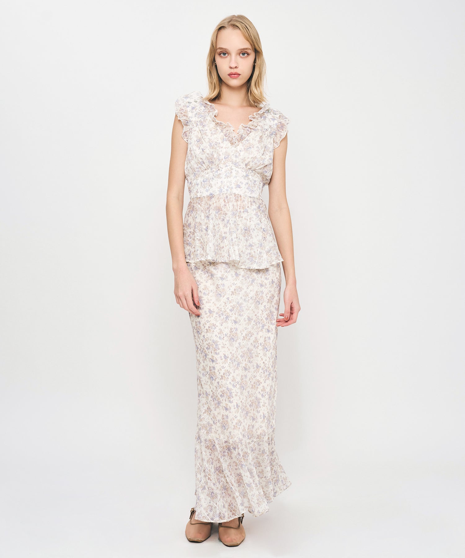 フルールラメシフォンフリルブラウス