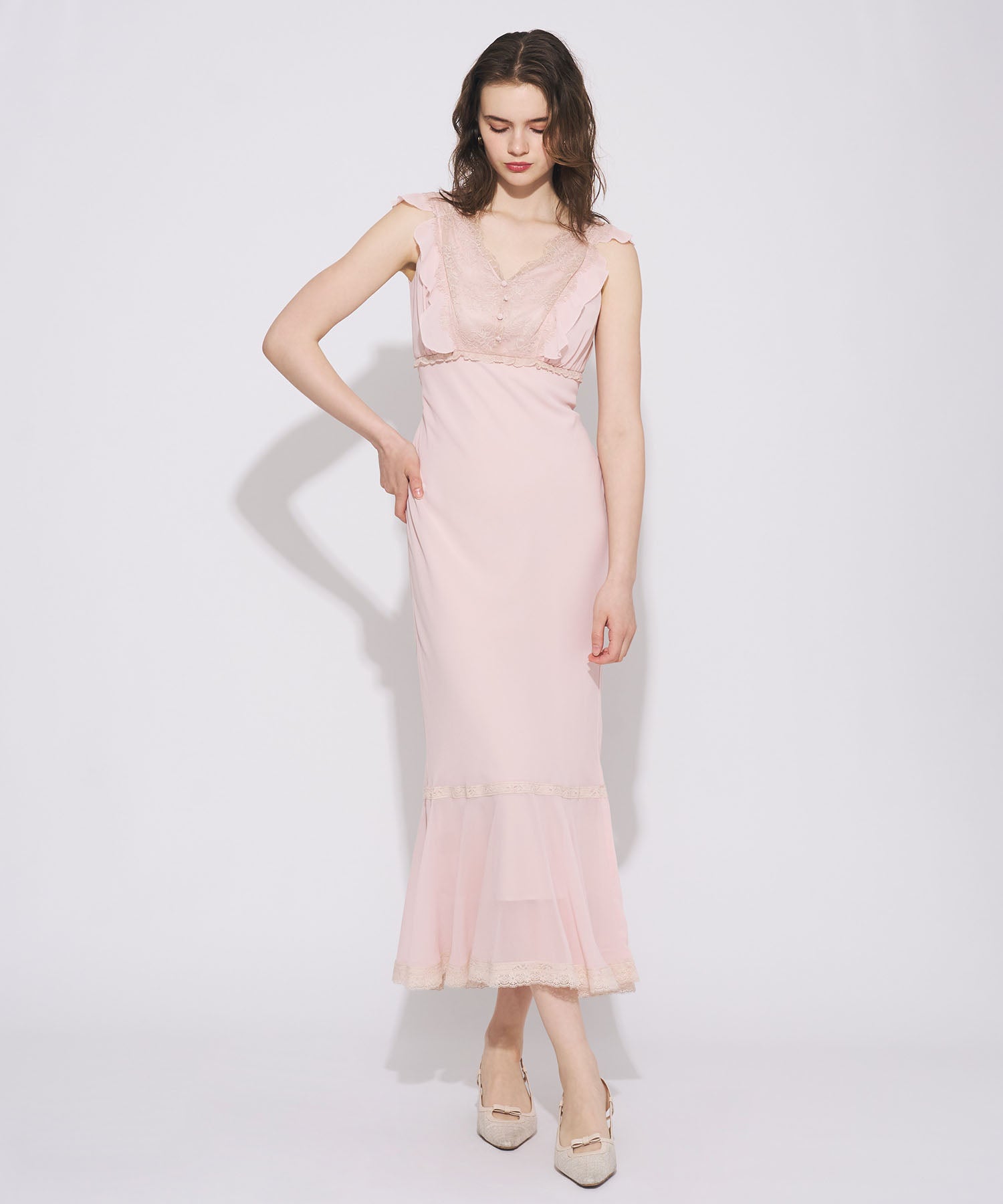 DRESSES