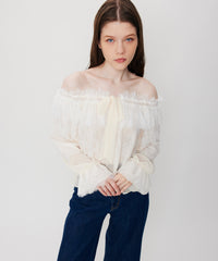ティアードレースブラウス