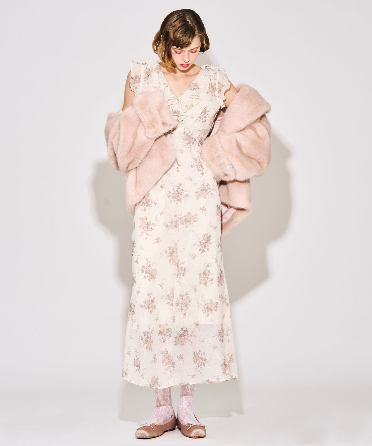 ラメフルールシュシュドレス