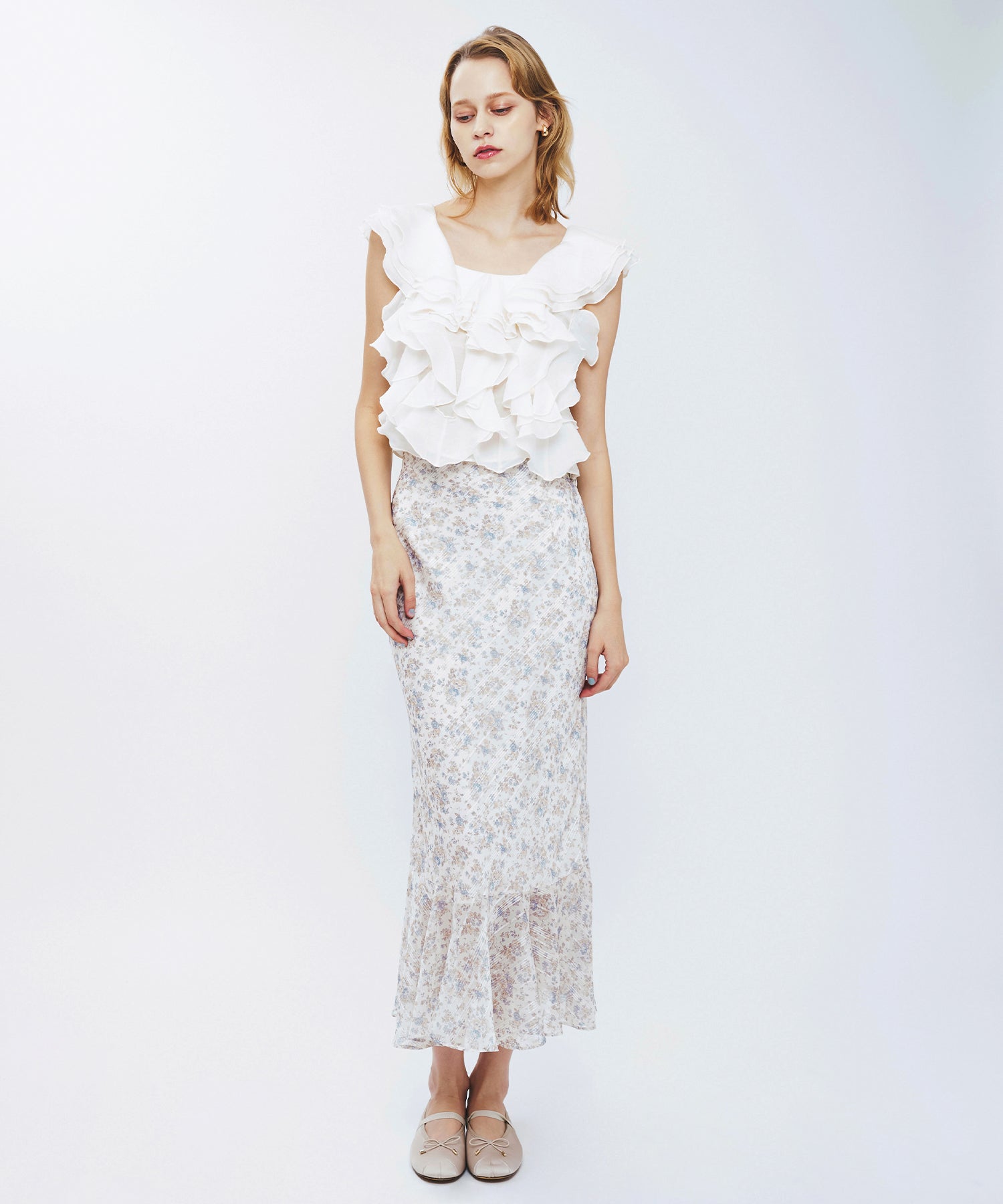 【予約】シアーフレアフリルブラウス