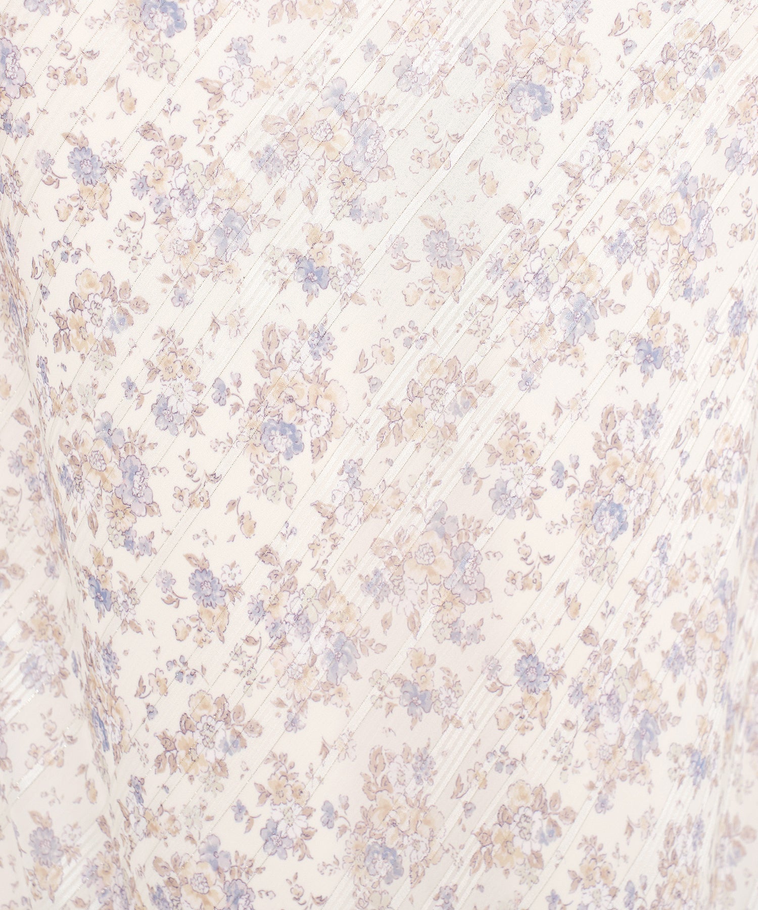 フルールラメシフォンフリルブラウス