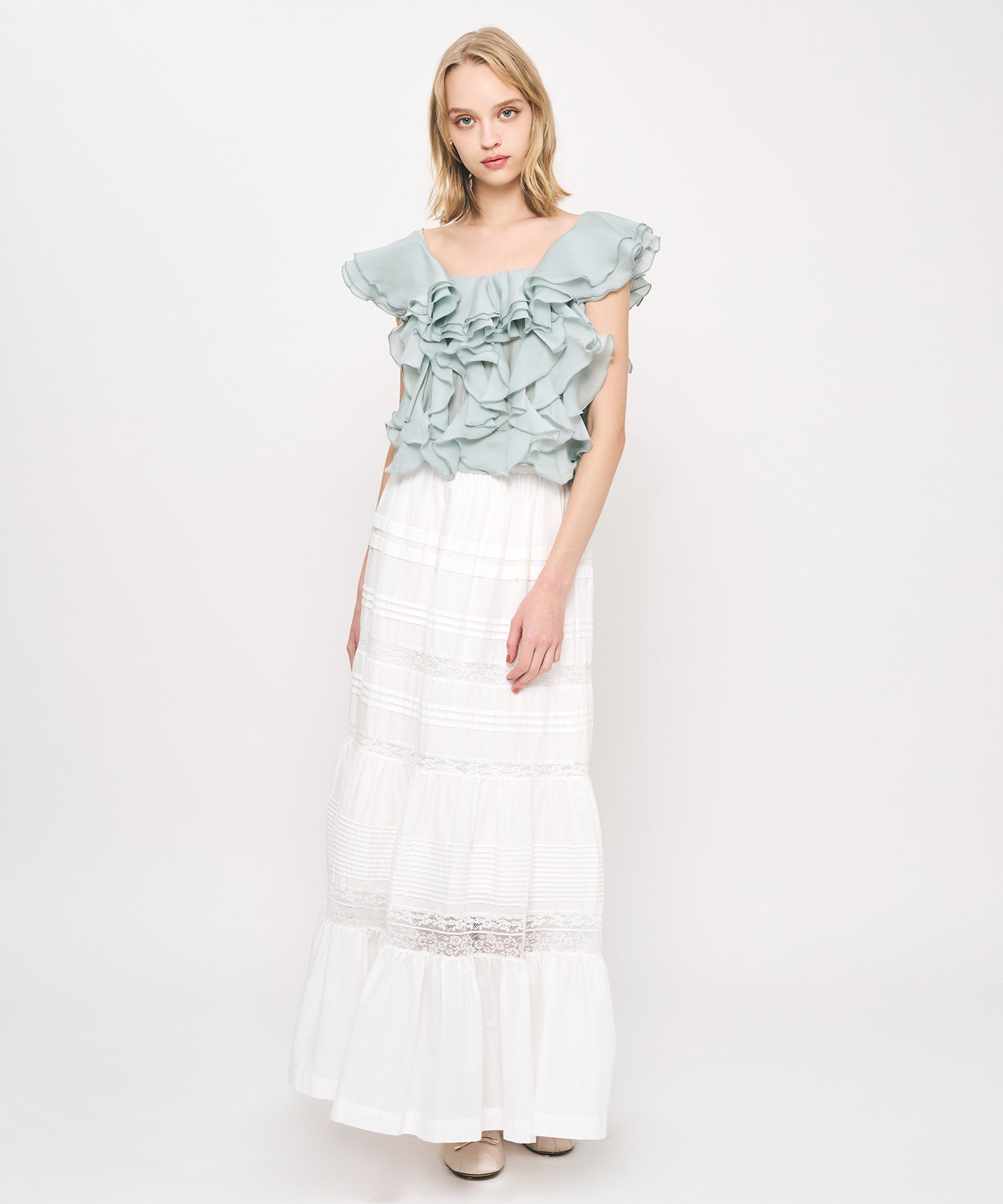 シアーフレアフリルブラウス