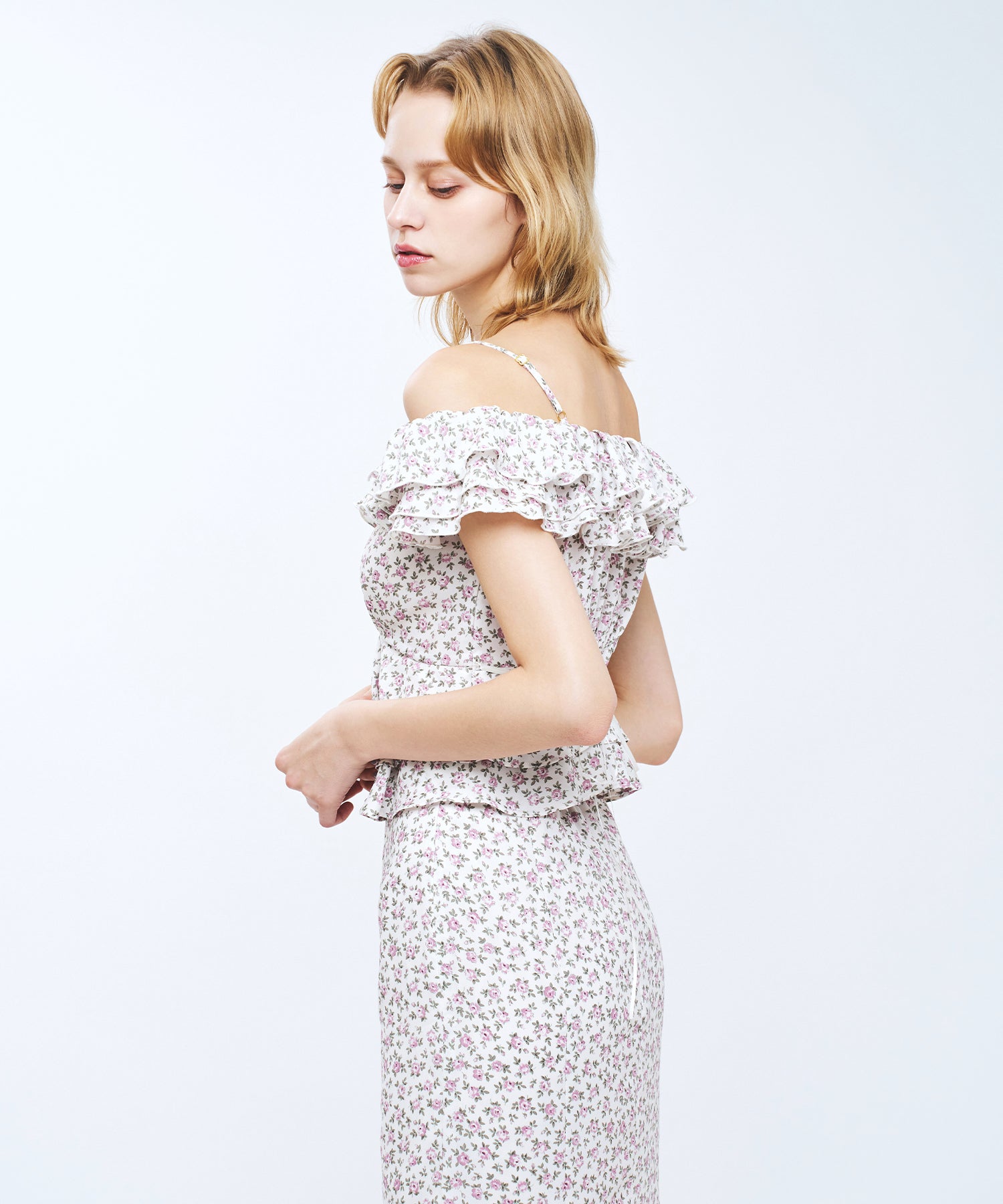 【予約】ローズフリル2wayオフショルブラウス