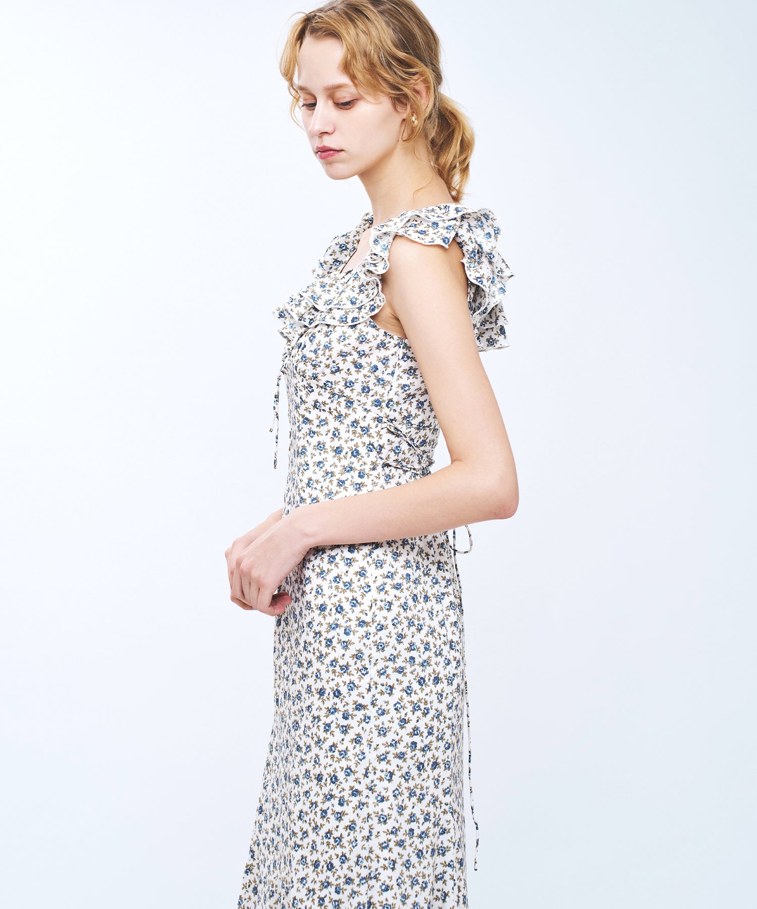 ローズフリルワンピース