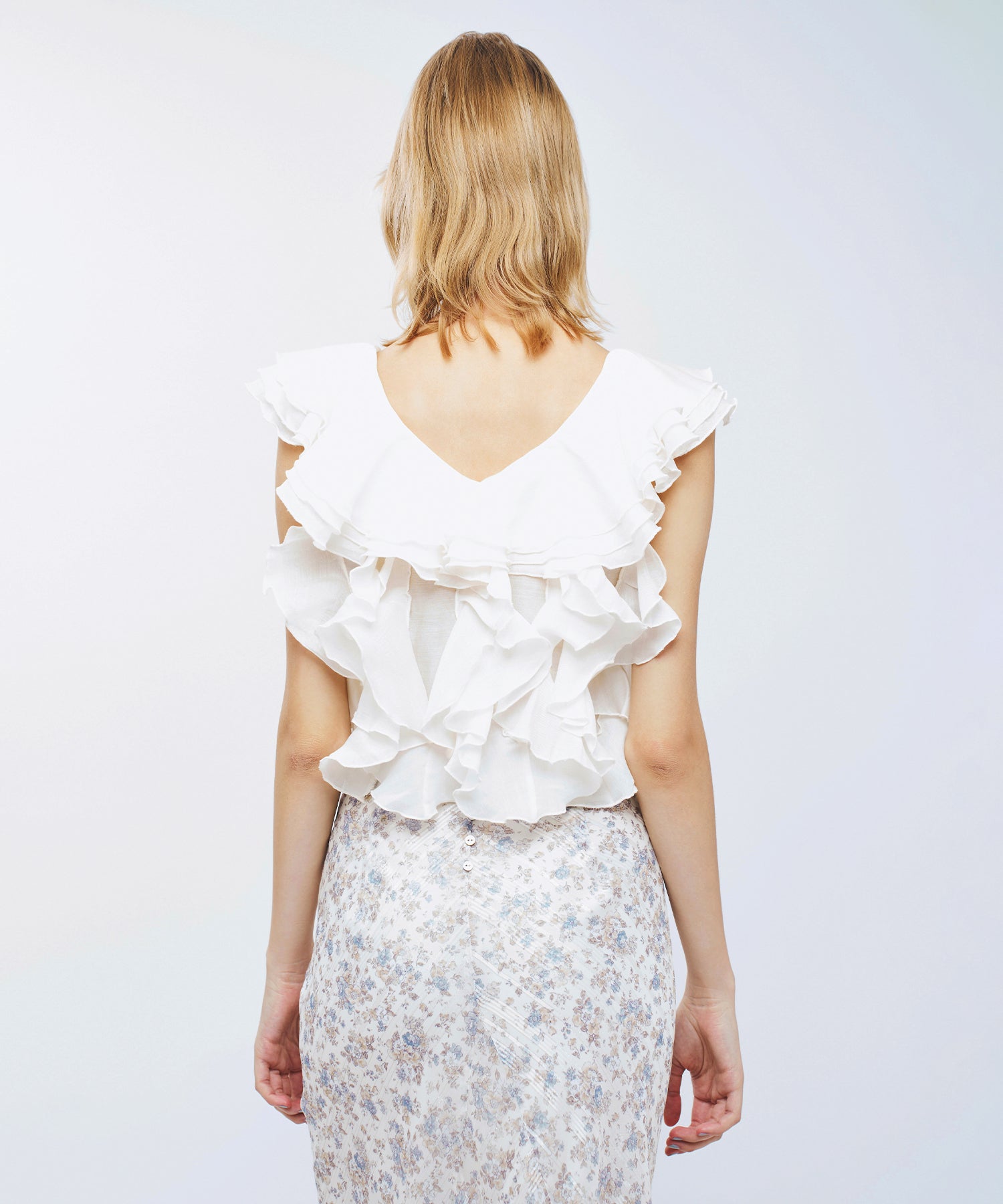 【予約】シアーフレアフリルブラウス