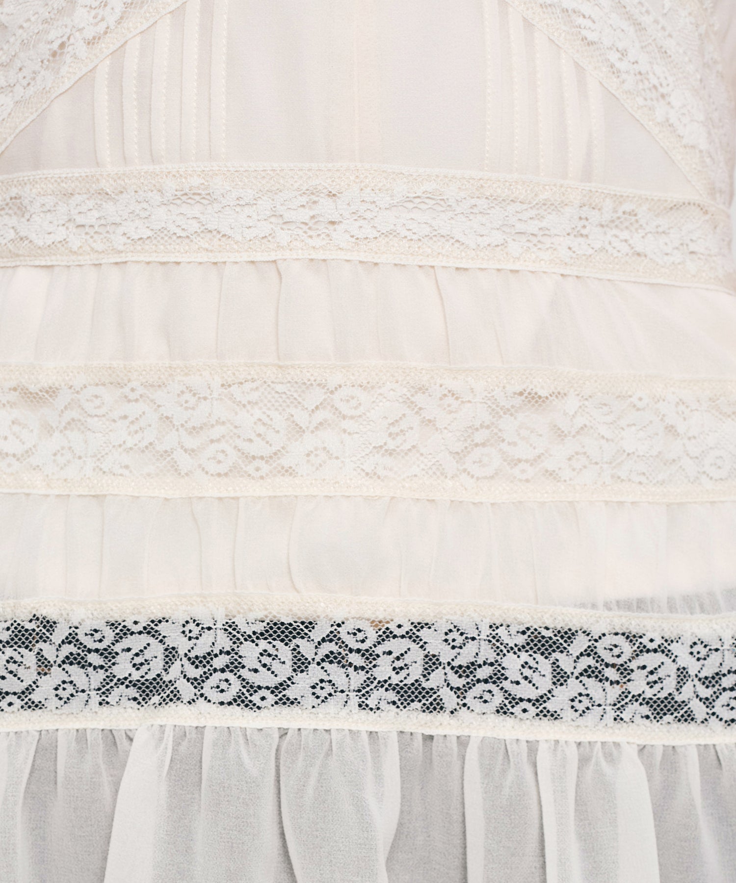 【予約】レースMIXバリエブラウス