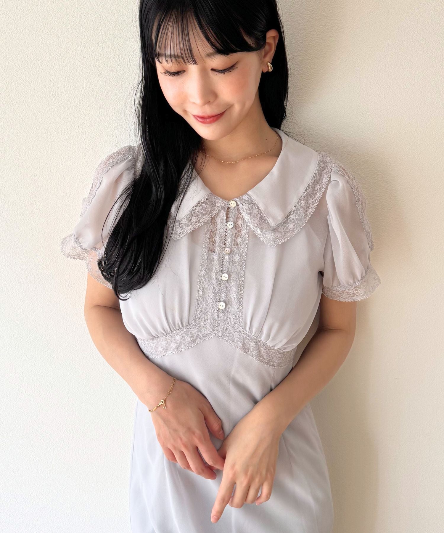 シフォンレースカラーワンピース